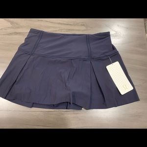NWT lululemon athletica Lost In Pace navy skirt 8